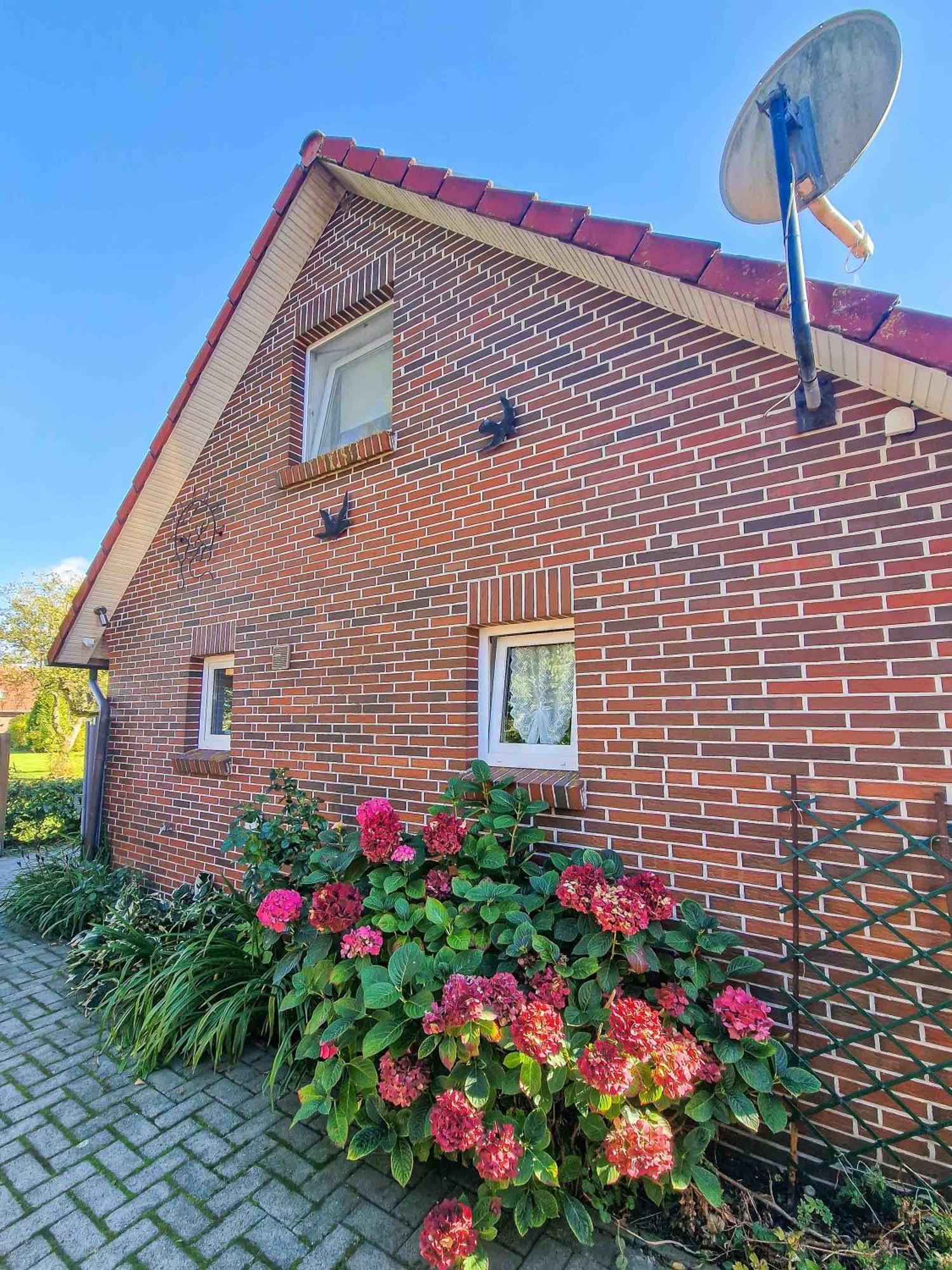 Heinis Stuuv Apartamento Greetsiel Exterior foto